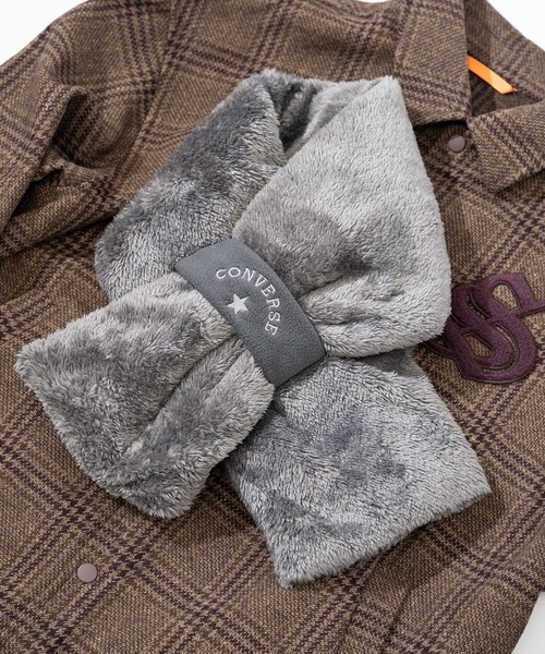 CONVERSE(コンバース)の「【CONVERSE】CV boa scarf with fleece band /マフラー/襟巻き/コンバース(マフラー・レディース・ピンク/グレー/ベージュ/ネイビー/ブラウン・FREE)」の3枚目の写真