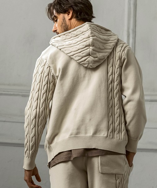 AKM Contemporary（エイケイエムコンテンポラリー）の「【WEB・直営店限定】AKM Contemporary(エイケイエムコンテンポラリー)クレイジーパターン サイドケーブル ニットパーカー(伸縮性/ストレッチ性)（パーカー・メンズ・ブラック/ホワイト/ブラウン・S/M/L/XL/XXL）」の5枚目の写真