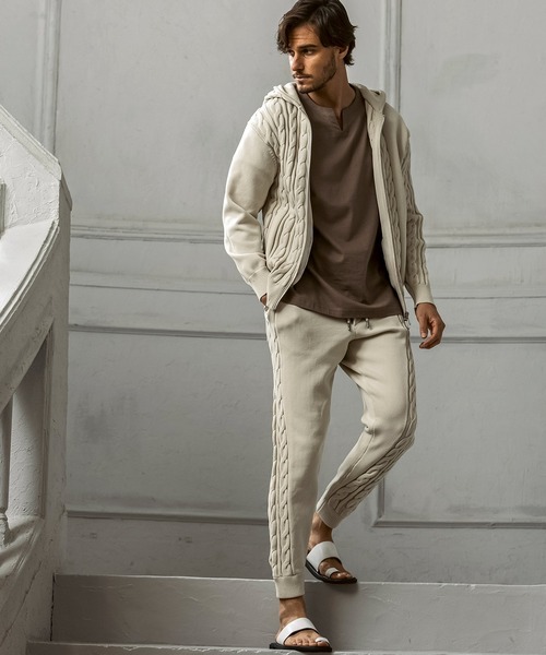 AKM Contemporary（エイケイエムコンテンポラリー）の「【WEB・直営店限定】AKM Contemporary(エイケイエムコンテンポラリー)クレイジーパターン サイドケーブル ニットパーカー(伸縮性/ストレッチ性)（パーカー・メンズ・ブラック/ホワイト/ブラウン・S/M/L/XL/XXL）」の9枚目の写真