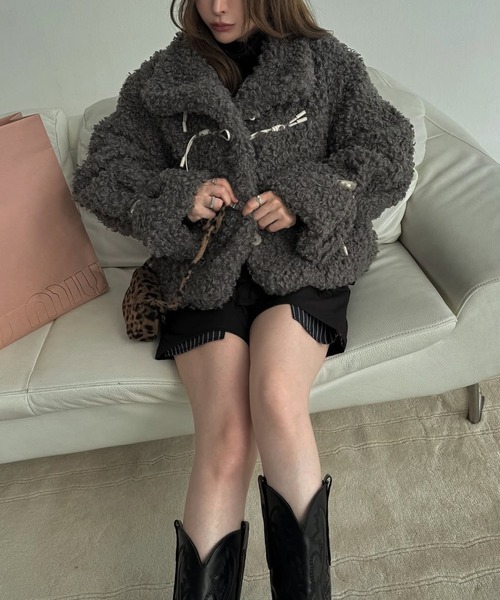 WILLFULLY（ウィルフリー）の「poodle fur cord toggle short JK