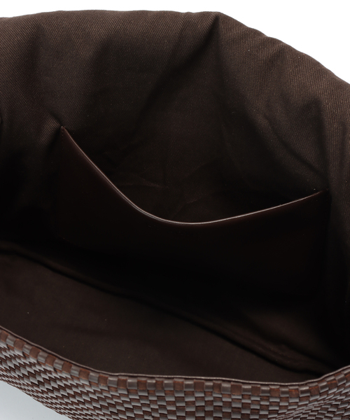 FRAMeWORK（フレームワーク）の「ST. AGNI/セントアグニ  フラップワンショルダーBAG（クラッチバッグ・レディース・ブラウン・FREE）」の10枚目の写真