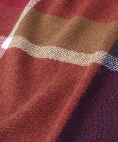 one'sterrace(ワンズテラス)の「【あったか】ビタートーン チェックストール(ストール/ショール・レディース・ワイン系2/ネイビー系5・99)」の8枚目の写真