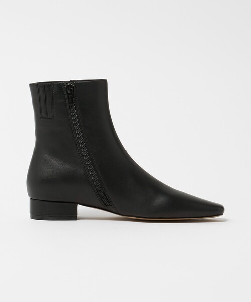 ODETTE E ODILE(オデットエオディール)の「ナロースクエアプレーン ショートブーツ25↑(ブーツ・レディース・ブラック・24cm/23.5cm/22.5cm/22cm/24.5cm/25cm/23cm)」の9枚目の写真