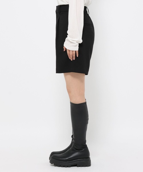 LOWRYS FARM(ローリーズファーム)の「ウールライクショートパンツ 580891(その他パンツ・レディース・ブラック/チャコールグレー/ブラウン/アイボリー・FREE)」の8枚目の写真