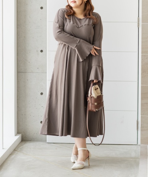 CLETTE(クレット)の「CLETTEオリジナルメロー切替リブワンピース(ワンピース・レディース・モカ/ワイン/チャコールグレー・LL/3L/4L)」の10枚目の写真