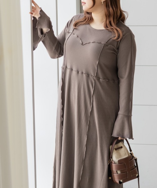 CLETTE(クレット)の「CLETTEオリジナルメロー切替リブワンピース(ワンピース・レディース・モカ/ワイン/チャコールグレー・LL/3L/4L)」の12枚目の写真