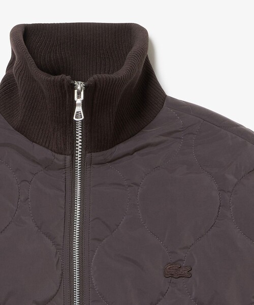LACOSTE（ラコステ）の「THERMORE中綿 ひょうたんキルティング ハイネックジップブルゾン（ブルゾン・レディース・オリーブ/ダークブラウン・34/36/38/40）」の10枚目の写真