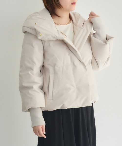 KATHARINE ROSS（キャサリンロス）の「【PILLINI/ピリーニ】シームレスダウン（ダウンジャケット/コート・レディース・ブラック/アイボリー・MEDIUM/LARGE）」の22枚目の写真