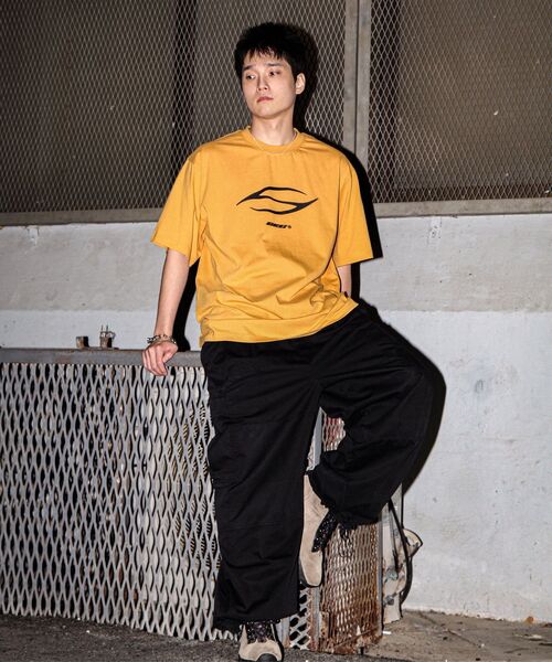 CRIGUN（クリガン）の「CRG トライバル セミオーバーフィット 半袖Tシャツ マスタード（Tシャツ/カットソー・レディース・マスタード・SMALL/MEDIUM/LARGE/X-LARGE/XX-LARGE）」の9枚目の写真