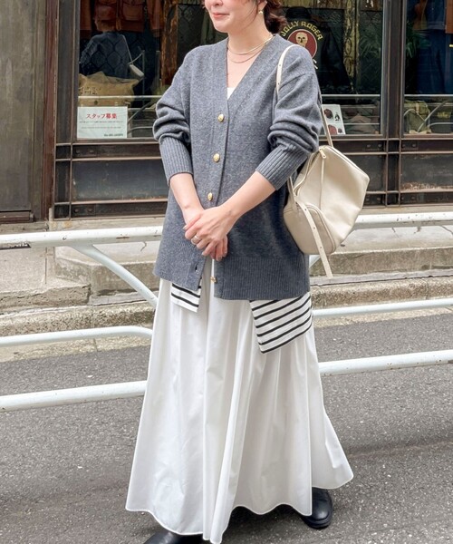 NOLLEY’S(ノーリーズ)の「【WEB限定アイテム】2WAY長めVネックカーディガン(カーディガン/ボレロ・レディース・ベビーピンク/ライトブルー/ブラック/チャコールグレー・FREE)」の6枚目の写真