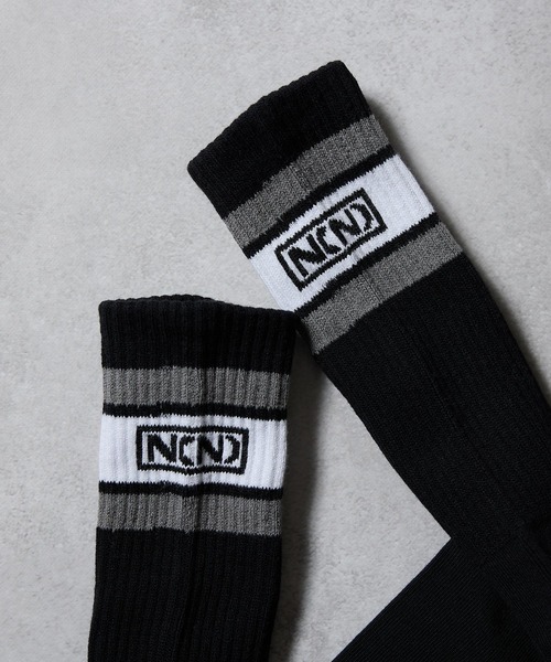 NUMBER (N)INE(ナンバーナイン)の「100% FINE COTTON N(N) BOX LOGO 2 PACK RIB LINE SOCKS / ファイン コットン100% ワンポイント N(N)ボックスロゴ 2パック リブ ライン ソックス(ソックス/靴下・メンズ・ホワイト/ブラック・25~27cm)」の7枚目の写真