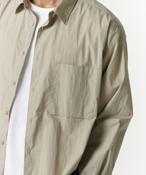 MUSINSA STANDARD（ムシンサスタンダード）の「[シティレジャー] CNオーバーサイズシャツ [グレーシュベージュ]（シャツ/ブラウス・メンズ・その他・SMALL/MEDIUM/LARGE/X-LARGE/XX-LARGE）」の7枚目の写真