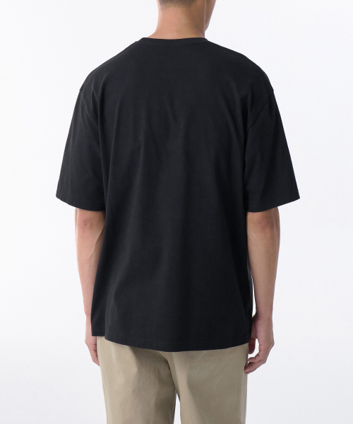 MUSINSA STANDARD（ムシンサスタンダード）の「ガンモク_シブリングスTシャツ[ブラック]（Tシャツ/カットソー・メンズ・その他・LARGE/X-LARGE/XX-LARGE/MEDIUM）」の2枚目の写真