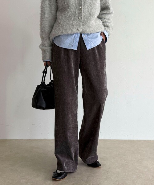 fredy emue（フレディエミュ）の「モールストレッチフレアーパンツ（その他パンツ・レディース・チャコールグレー/ブラック・38/36）」の3枚目の写真