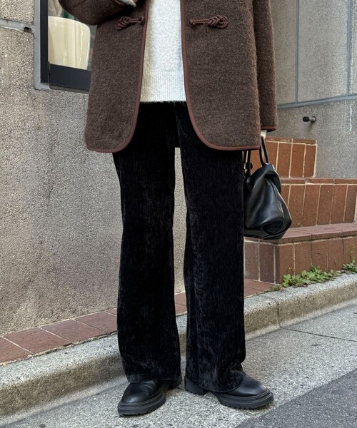 fredy emue（フレディエミュ）の「モールストレッチフレアーパンツ（その他パンツ・レディース・チャコールグレー/ブラック・38/36）」の20枚目の写真