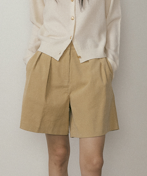 LINGSEOUL(リングソウル)の「corduroy half pants-beige(その他パンツ・レディース・その他・SMALL/MEDIUM)」の1枚目の写真