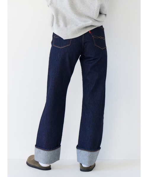 Ungrid(アングリッド)の「ハイウエストロールアップスリムデニム(デニムパンツ・レディース・インディゴブルー/ブルー・24inch/25inch/26inch)」の4枚目の写真