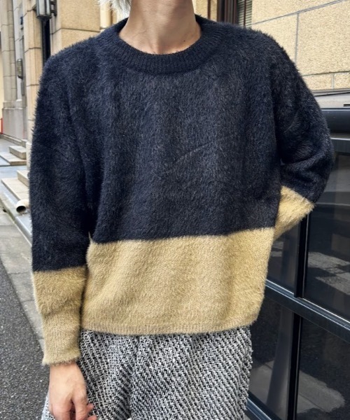 B.R.U（ブル）の「ブロッキングカラーシャギーニット（ニット/セーター・メンズ・チャコールグレー/ブラック/グレー・FREE）」の2枚目の写真