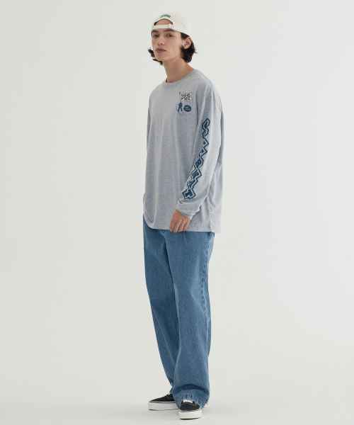 COVERNAT(カバーナット)の「マルチグラフィックロングスリーブ Off White(Tシャツ/カットソー・レディース・その他・SMALL/MEDIUM/LARGE/X-LARGE)」の4枚目の写真