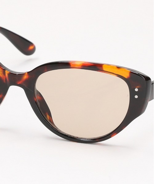 Right-on(ライトオン)の「Right-on Basic(ライトオンベーシック)【メンズ】UVカットサングラス(ファッショングラス)(その他・メンズ・ブラウン・ONE SIZE)」の6枚目の写真