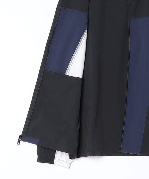 NEW BALANCE（ニューバランス）の「ウーブントラックジャケット（ジャージ・メンズ・ライトグレー/ブラック・SMALL/MEDIUM/LARGE/X-LARGE/XX-LARGE）」の9枚目の写真