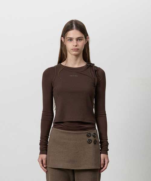 THREE TO EIGHTY(スリートゥエイティー)の「KNOTTED STRAP LAYERED TEE BROWN(Tシャツ/カットソー・レディース・その他・FREE)」の1枚目の写真