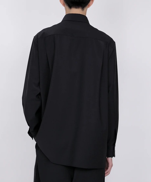 th products(ティーエイチプロダクト)の「【th products】ROMAN / Midsize Shirt(シャツ/ブラウス・メンズ・ブラック/ベージュ・1/2)」の4枚目の写真