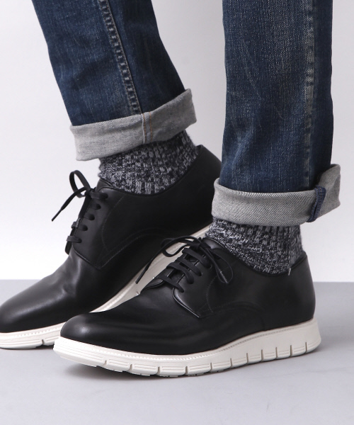 alfredoBANNISTER（アルフレッドバニスター）の「【UNLINE】プレーントゥスニーカー（スニーカー・メンズ・ブラック/ベージュ/ネイビー・41/42/40/43）」の2枚目の写真