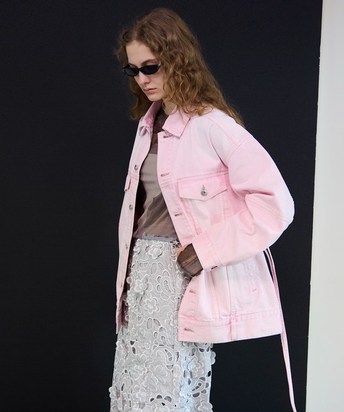 MAISON SPECIAL(メゾンスペシャル)の「2WAY Over Denim Jacket/2WAYオーバーデニムジャケット(デニムジャケット・レディース・ピンク/ブルー・FREE)」の3枚目の写真