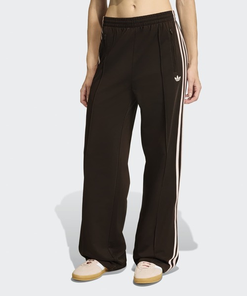 adidas(アディダス)の「ファイヤーバード ルーズ トラックパンツ / アディダスオリジナルス adidas Originals(スウェットパンツ・レディース・ブラック/ブラウン・X-LARGE/XX-LARGE/X-SMALL/SMALL/MEDIUM/LARGE)」の2枚目の写真