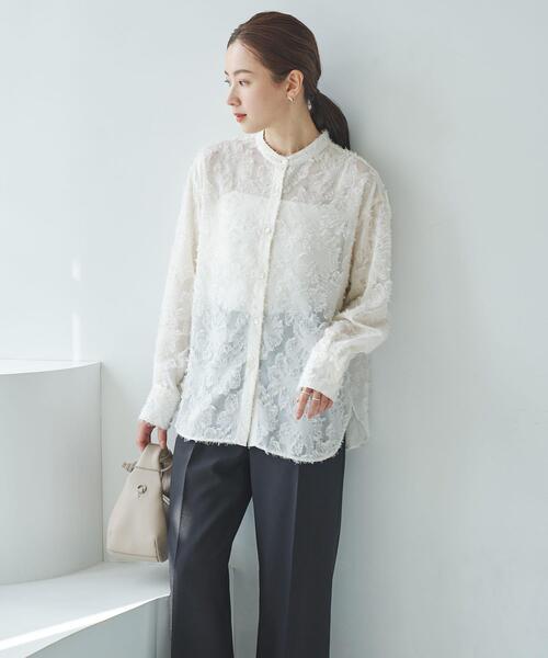 URBAN RESEARCH（アーバンリサーチ）の「カットジャガードバンドカラーシャツ（シャツ/ブラウス・レディース・オフホワイト/ブラック・FREE）」の7枚目の写真