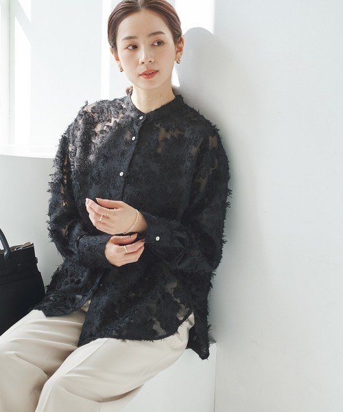 URBAN RESEARCH（アーバンリサーチ）の「カットジャガードバンドカラーシャツ（シャツ/ブラウス・レディース・オフホワイト/ブラック・FREE）」の13枚目の写真