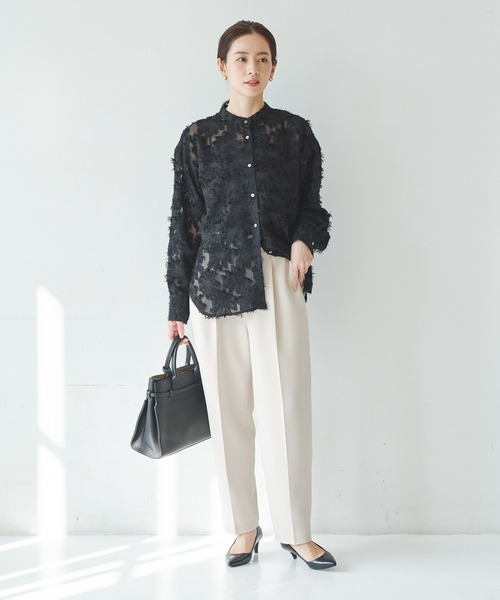 URBAN RESEARCH（アーバンリサーチ）の「カットジャガードバンドカラーシャツ（シャツ/ブラウス・レディース・オフホワイト/ブラック・FREE）」の17枚目の写真