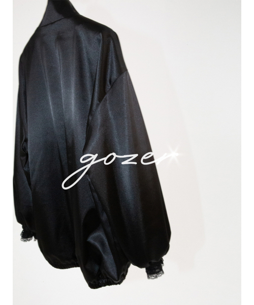 GOZER（ゴーザー）の「シルキーグロッシーイブニングジップアップ（その他アウター・レディース・ブラック・ONE SIZE）」の2枚目の写真