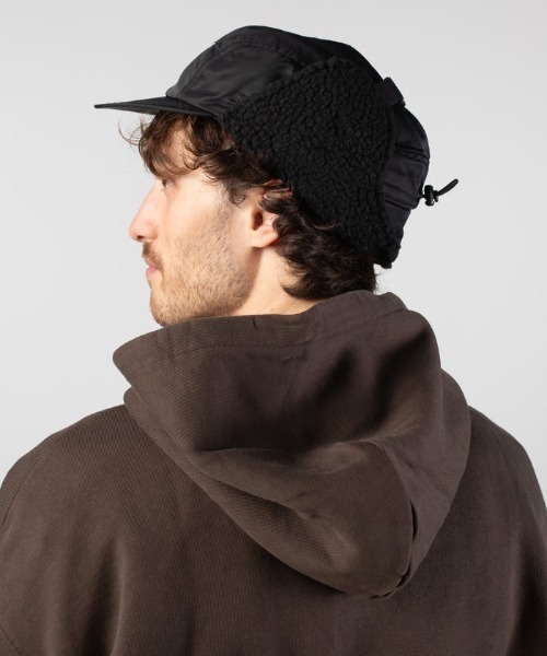 Carhartt（カーハート）の「Carhartt WIP/カーハート ダブリューアイピー キャップ OLTERA EAR GUARD CAP I035409（キャップ・メンズ・ブラック/ダークオリーブ/ボルドー・FREE）」の7枚目の写真