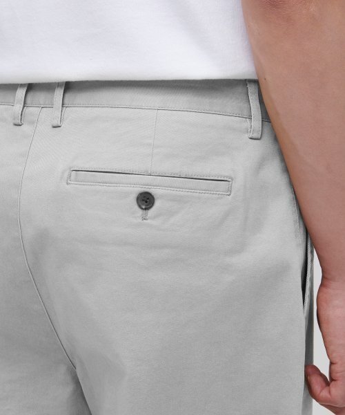 MUSINSA STANDARD（ムシンサスタンダード）の「レギュラーフィットCcinoパンツ[ライトグレー]（その他パンツ・メンズ・その他・26/32）」の5枚目の写真