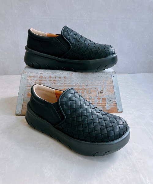 Noubel Voug Relax（ヌーベルヴォーグリラックス）の「厚底 編み込み スリッポンシューズ【2026新作】（スリッポン・レディース・ブラック/アイボリー/キャメル・M/S/LL/L）」の2枚目の写真