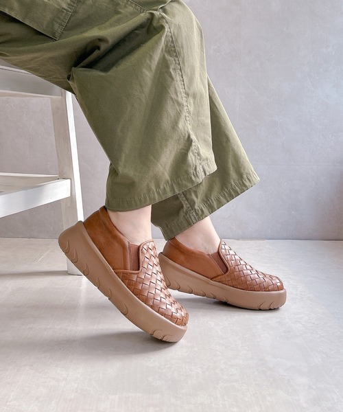 Noubel Voug Relax（ヌーベルヴォーグリラックス）の「厚底 編み込み スリッポンシューズ【2026新作】（スリッポン・レディース・ブラック/アイボリー/キャメル・M/S/LL/L）」の8枚目の写真