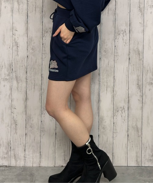 GORGE(ゴージ)の「《裏毛素材×刺繍ロゴ》ミニスカート/秋冬春 セットアップ可(スカート・レディース・ネイビー/ブラック/オートミール・F)」の12枚目の写真