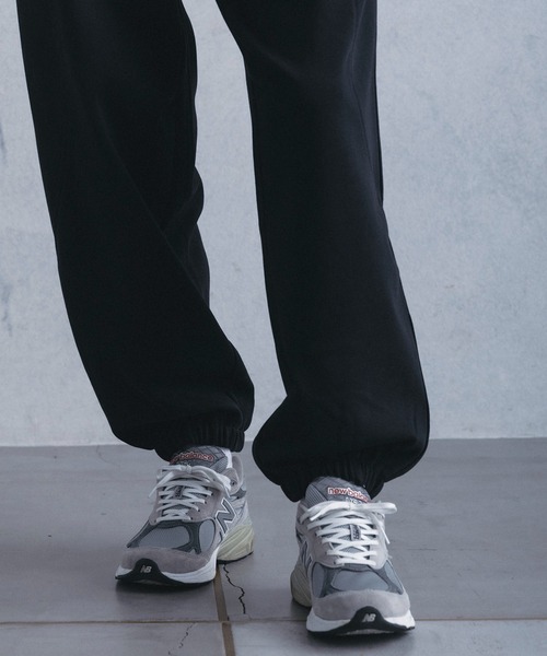 +phenix(プラスフェニックス)の「【WEB・直営店限定】+phenix(プラスフェニックス)COMFORT SWEAT PANTS コンフォート スウェット パンツ(スウェットパンツ・メンズ・ブラック・M/L)」の10枚目の写真