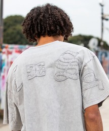 DC（ディーシー）の「DC/ディーシー 半袖 Tシャツ バックプリント ロゴ 古着風 ヴィンテージ加工 DST262009（Tシャツ/カットソー）」