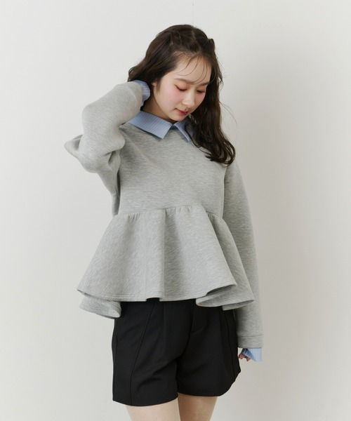 Olu.（オルドット）の「ダンボールペプラムスウェット（スウェット・レディース・ホワイト/グレー/ベージュ・FREE）」の4枚目の写真