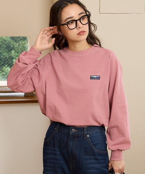 THE CRAFT CREW PRODUCTS(ザクラフトクループロダクツ)の「USAコットン ヘビーウェイト オーバーサイズ ラグラン ロングスリーブ Tシャツ / UVカット・マシンウォッシャブル【THE CRAFT CREW PRODUCTS】(Tシャツ/カットソー・レディース・ライトカーキ/ブラック/ブラウン系/アッシュグレー/オフホワイト/ネイビー系/アイボリー系/チャコールグレー/スモークピンク/カーキ・M/L)」の10枚目の写真
