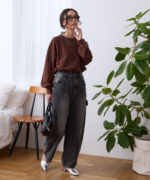 THE CRAFT CREW PRODUCTS（ザクラフトクループロダクツ）の「USAコットン ヘビーウェイト オーバーサイズ ラグラン ロングスリーブ Tシャツ / UVカット・マシンウォッシャブル【THE CRAFT CREW PRODUCTS】（Tシャツ/カットソー・レディース・ライトカーキ/ブラック/ブラウン系/アッシュグレー/オフホワイト/ネイビー系/アイボリー系・M/L）」の9枚目の写真