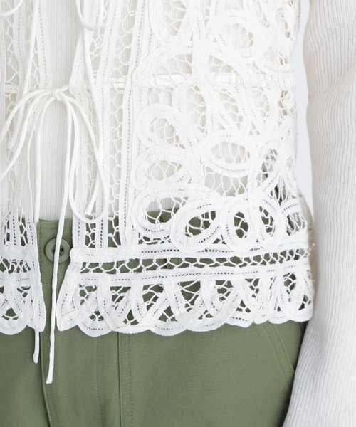 N.(N. Natural Beauty Basic)(エヌエヌナチュラルビューティーベーシック)の「バテンレースビスチェ(キャミソール・レディース・ブラック/オフホワイト・フリ-)」の20枚目の写真