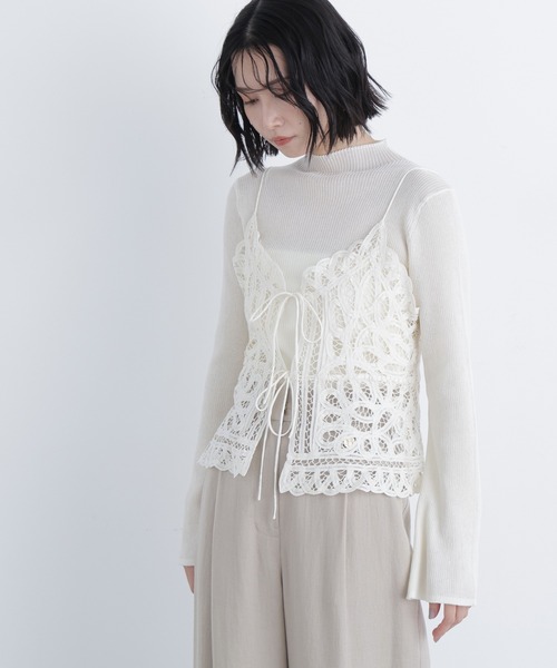 N.(N. Natural Beauty Basic)(エヌエヌナチュラルビューティーベーシック)の「バテンレースビスチェ(キャミソール・レディース・ブラック/オフホワイト・フリ-)」の14枚目の写真