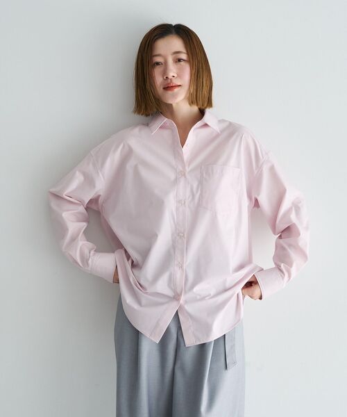 YECCA VECCA(イェッカヴェッカ)の「イージーケアオーバーシャツ(シャツ/ブラウス・レディース・ピンク/ブルー系その他6/ストライプ/ネイビー・FREE)」の4枚目の写真