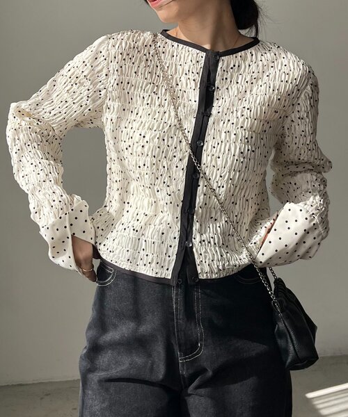 CAPRICIEUX LE'MAGE(カプリシューレマージュ)の「ドットシャーリングブラウス(シャツ/ブラウス・レディース・オフホワイト/ブラック・FREE)」の8枚目の写真