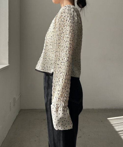 CAPRICIEUX LE'MAGE(カプリシューレマージュ)の「ドットシャーリングブラウス(シャツ/ブラウス・レディース・オフホワイト/ブラック・FREE)」の7枚目の写真