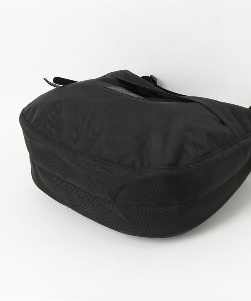 GREGORY（グレゴリー）の「サッチェルL SATCHEL L コーデュラバリスティックブラック（ショルダーバッグ・メンズ・ブラック・ONE SIZE）」の3枚目の写真